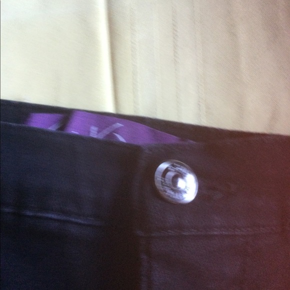 Gloria Vanderbilt Black Jeans - Picture 8 of 8